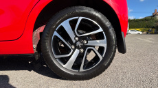 Peugeot 108 1.0 72 Allure 5dr Petrol Hatchback